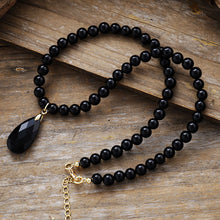 Load image into Gallery viewer, Elegant And Sophisticated Natural Stone Necklace For Women