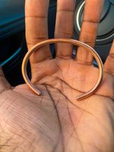 Load image into Gallery viewer, Copper bangle